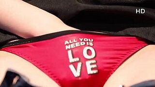 Поймали снова трясутся, наконец, трахаются вместе - порно видео