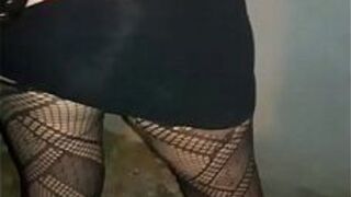 сквирт на улице - порно видео