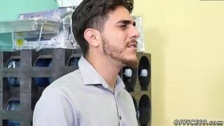 Горячие арабские мужчины, гей-секс со стариками, полоскание горла членом и обнаженный пинг - порно видео